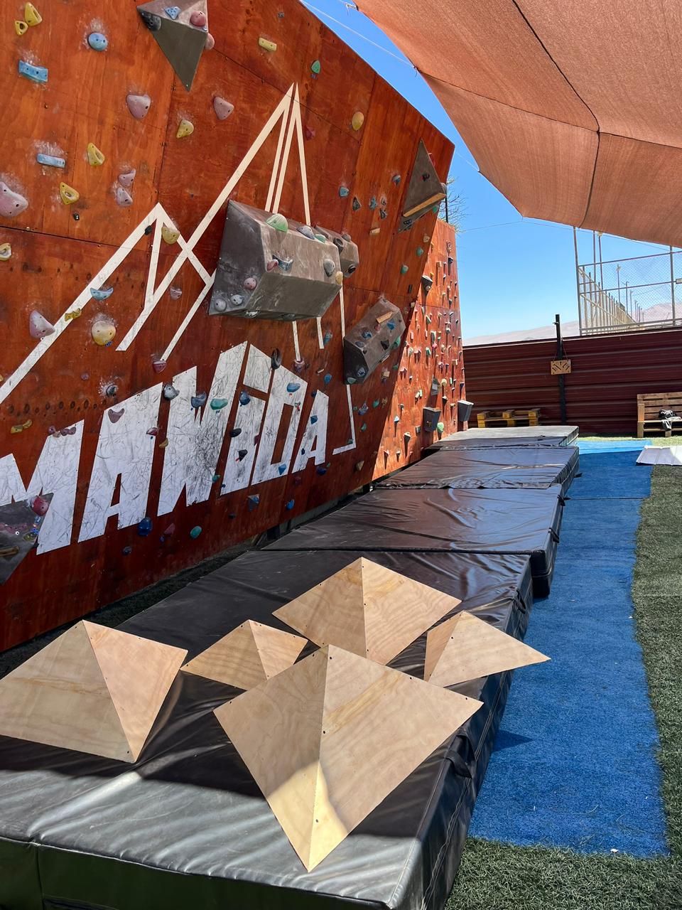 about-01 whatsapp-image-2025-11-26-at-022600